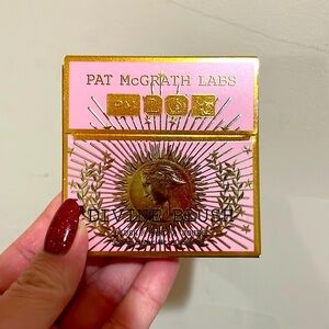 Pat Mcgarth divine brush - divine rose III